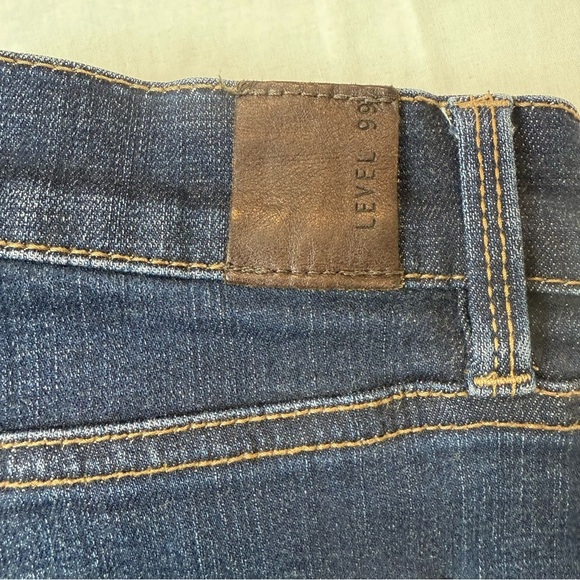Level 99 Women’s Dark Blue Jeans Size 29 - Picture 4 of 11